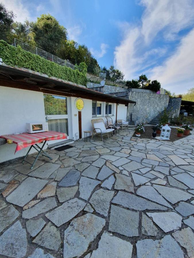 Casa Intera Indipendente Con Giardino Privato Villa Imperia Exterior photo